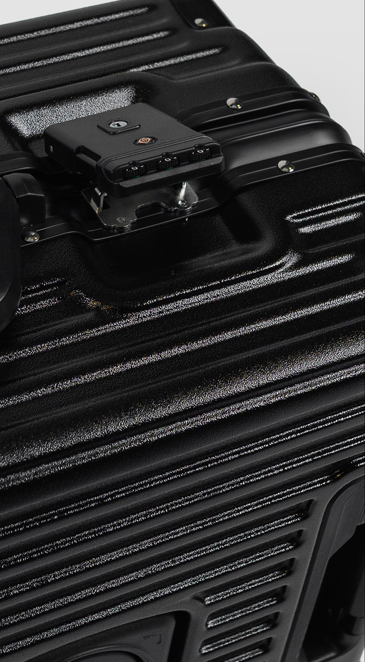 Shadow - Check-In Size Trolley