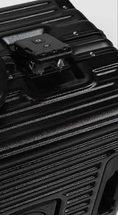 Shadow - Check-In Size Trolley